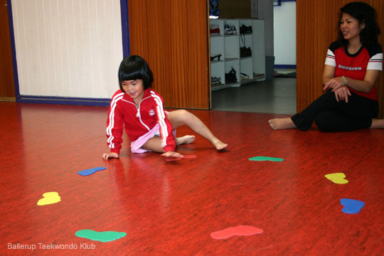 Training_Thuy_2005-09-04_085